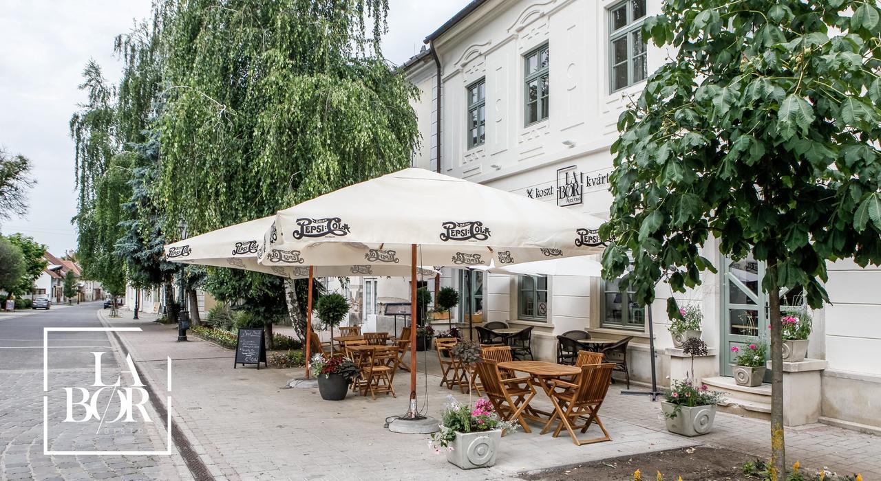 LaBor Kvártély Tokaj Exterior foto