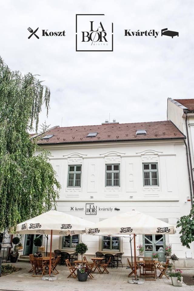 LaBor Kvártély Tokaj Exterior foto